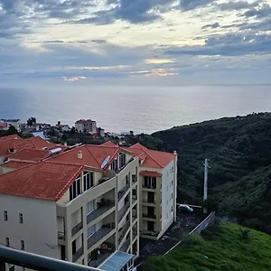 Sunset Star Calheta (Madeira)